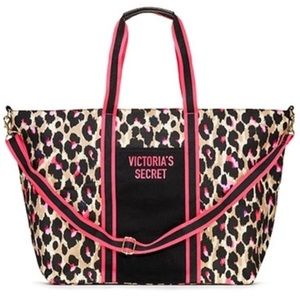 *UNUSED* Victoria Secret pink leopard weekend bag!